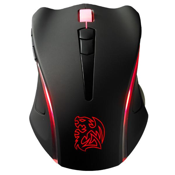 Black web gaming mouse double clicking game